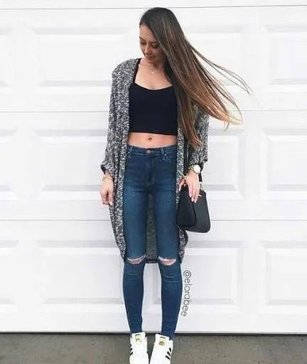 Heather Grey Shrug with Dark Blue Ripped Skinny Jeans