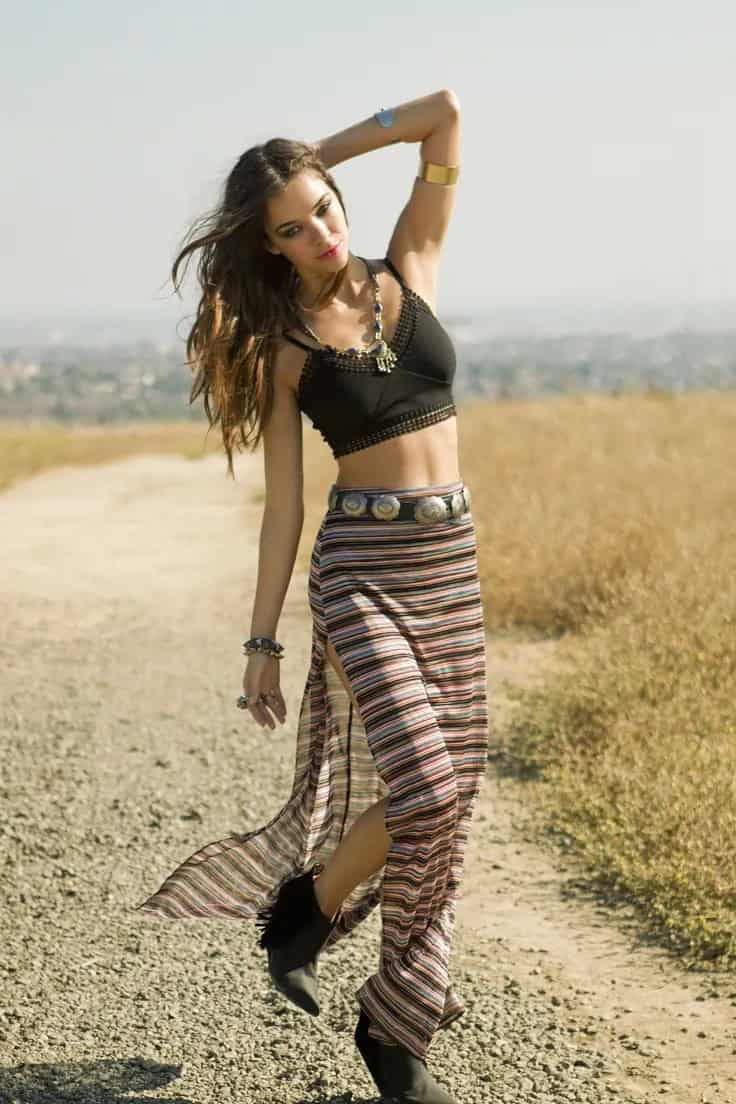 Boho maxi skirt outfits