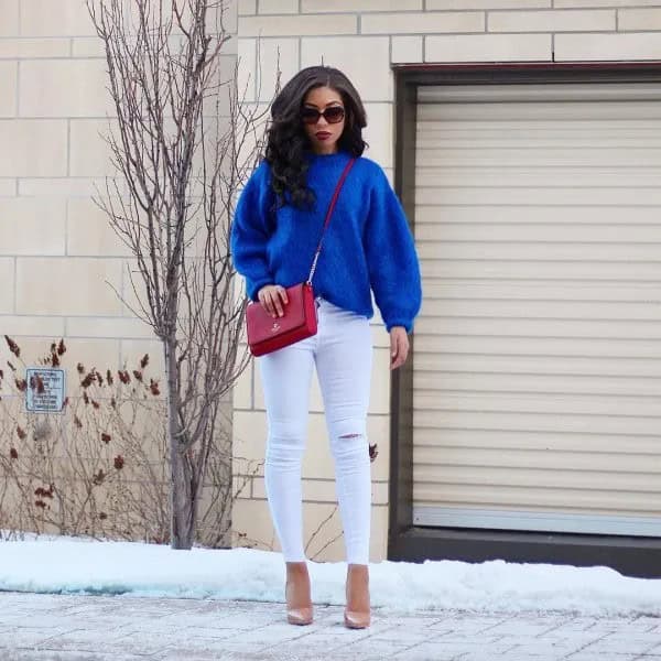 Royal Blue Chunky Sweater with White Skinny Jeans & Pink Heels