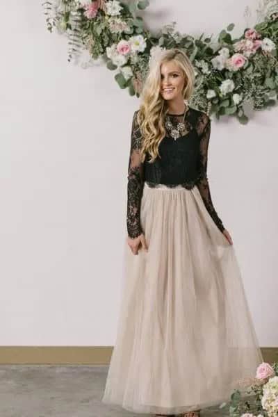 Black Scalloped Hem Lace Top with Pale Pink Tulle Floor Length Skirt