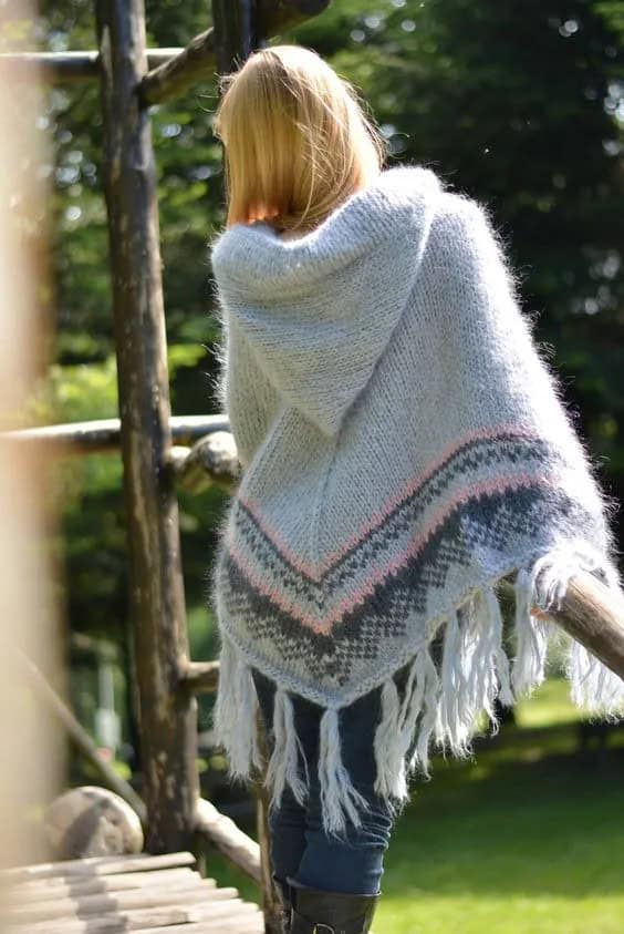 Knit Grandma’s Poncho