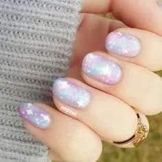 Pastel color nails