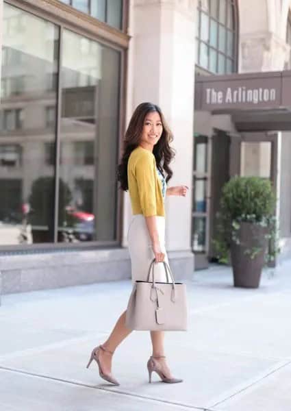 Light Green Half Sleeve Cardigan with White Pencil Skirt