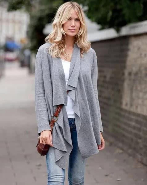 Grey Waterfall Cashmere Cardigan with Skinny Jeans