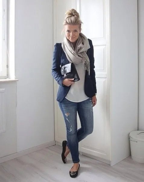 Black Leather Ballet Flats with Navy Blazer & Ripped Skinny Jeans