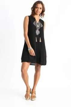 Black Sleeveless Tribal Shift Dress