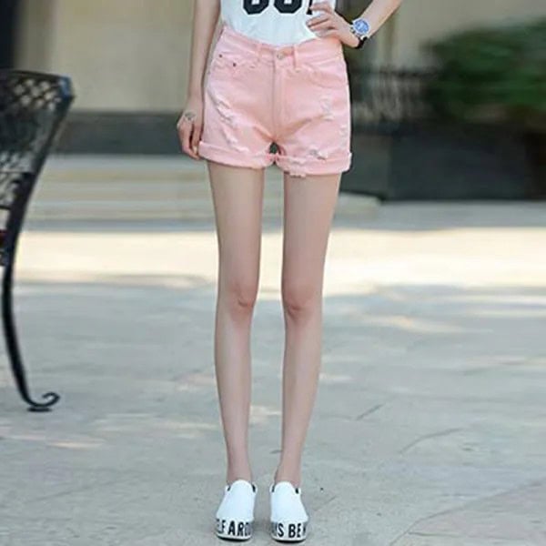 White Print Tee with Pale Pink Cuffed Shorts & Sneakers