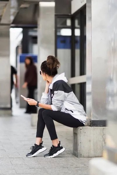 Black and Grey Windbreaker with Cropped Cotton Leggings