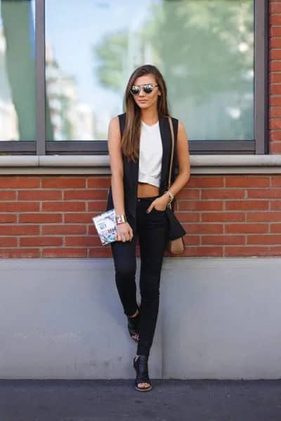 Wear with White Cropped Sleeveless Top & Black Skinny Jeans