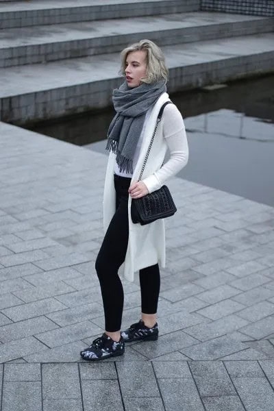 White Longline Cardigan Sweater with Grey Fringe Scarf & Black Skinny Jeans