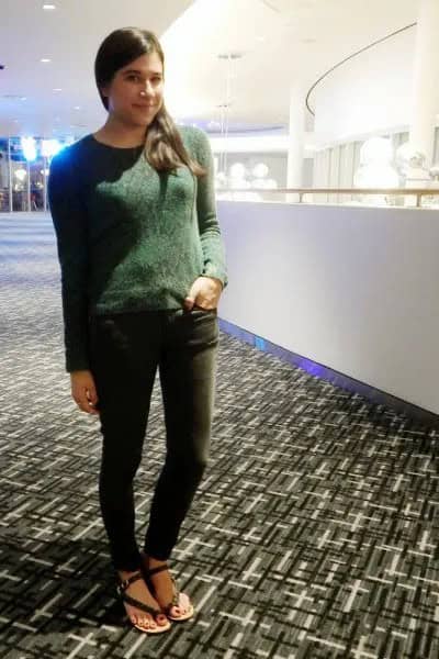 Crew Neck Sweater with Dark Skinny Jeans