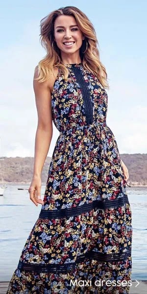 Floral Printed Fit and Flare Black Hawaiian Style Maxi Dress