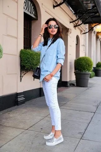 Light Blue Chambray Button Up Shirt with Slim Fit Cuffed Jeans & Metallic Sneakers