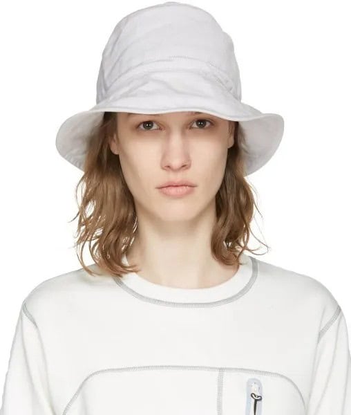 White Bucket Hat with Sweatshirt & Boyfriend Jeans