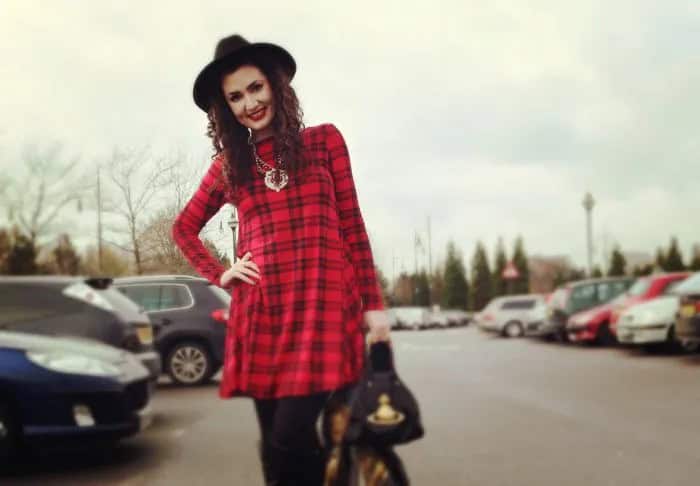 Red Long Sleeve Mini Dress with Black Felt Hat