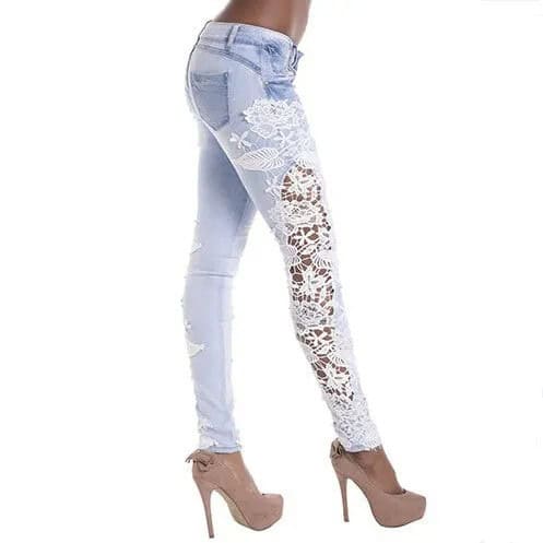 Light Blue Skinny Lace Jeans with Blush Pink Suede Pumps