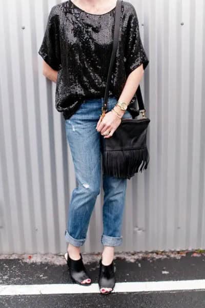 Oversized Black Sequin Top with Leather Fringe Bag