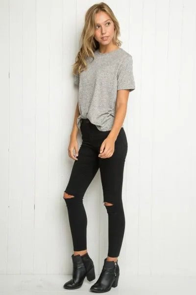 Grey Oversized Tee with Black High Rise Skinny Ripped Jeans