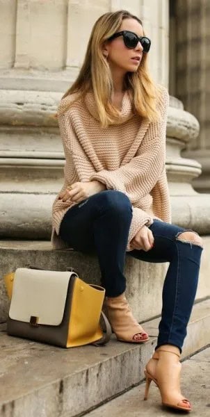 Blush Pink Oversized Knit Sweater with Ripped Dark Jeans