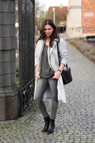 Longline Light Grey Coat with Oversized T Shirt & Leather Ankle Boots