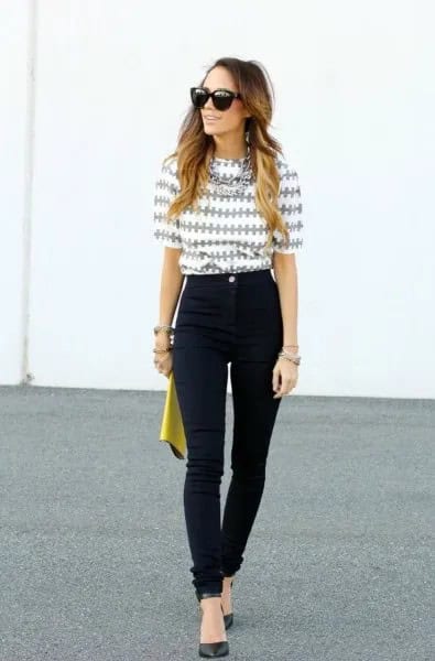 Grey and White Printed Tee with Black Skinny Jeans