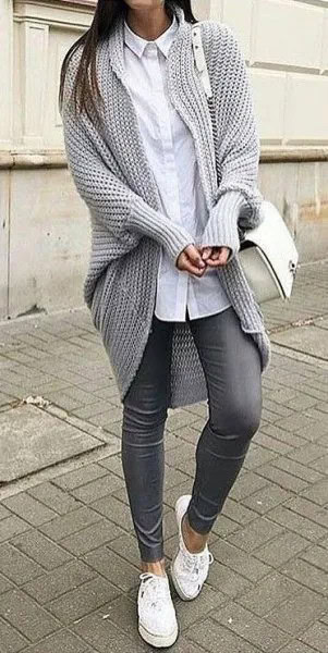 Chunky Tunic Knit Sweater Cardigan with Longline White Shirt