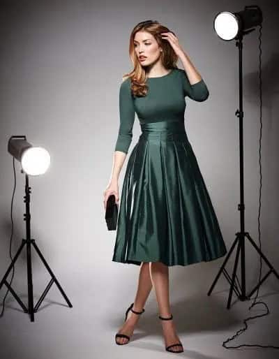 Dark Grey Form Fitting Three-Quarter Sleeve Top with Black High Rise Midi Taffeta Skirt