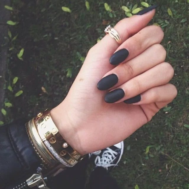 Oval Nail Shape