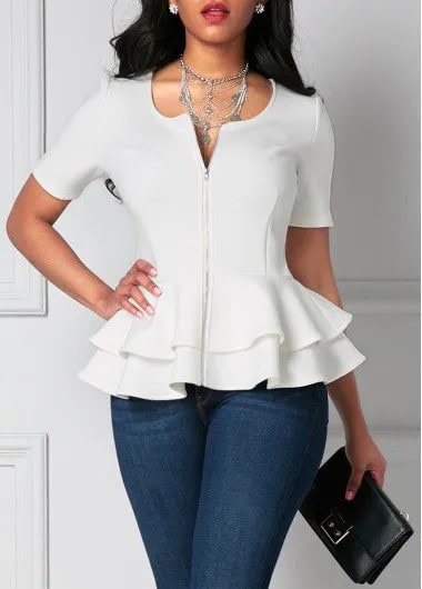 White Short Sleeve Fitted Peplum Blouse with Dark Blue Skinny Jeans