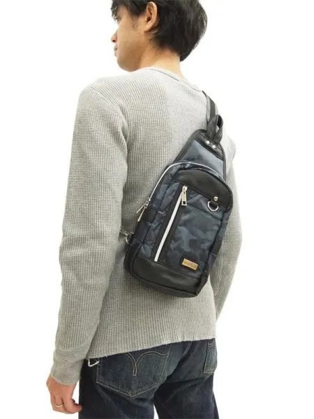 Light Grey Ribbed Sweater with Camo Bag