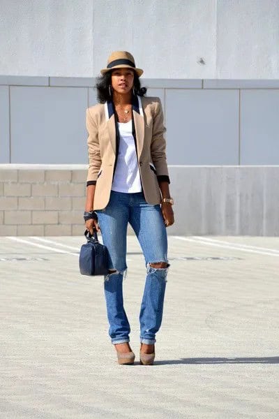 Tan Oversized Blazer with Blue Straight Leg Jeans & Floppy Hat