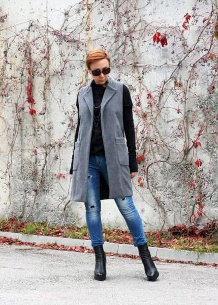 Grey Longline Wool Vest with Blue Skinny Jeans & Black Sweater