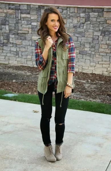 Wear with Plaid Boyfriend Shirt & Ripped Black Jeans