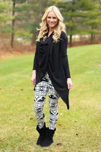 Tunic Long Sleeve Wrap Top with Black and White Leggings