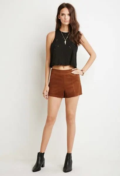 Black Sleeveless Crop Top with Brown Shorts