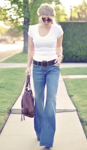 White Form Fitting T Shirt with Jeans