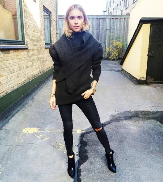 Pointy Toe Ankle Boots with Black Wool Coat & Ripped Skinny Jeans