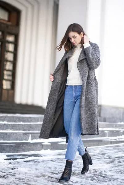 Mom Jeans with Cream Sweater & Grey Wool Coat