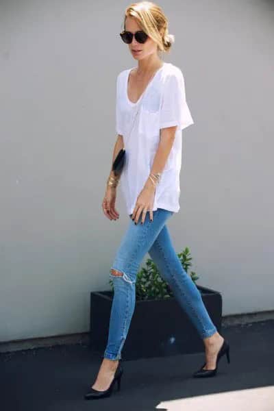 White V Neck Oversized T Shirt with Light Blue Ripped Skinny Jeans