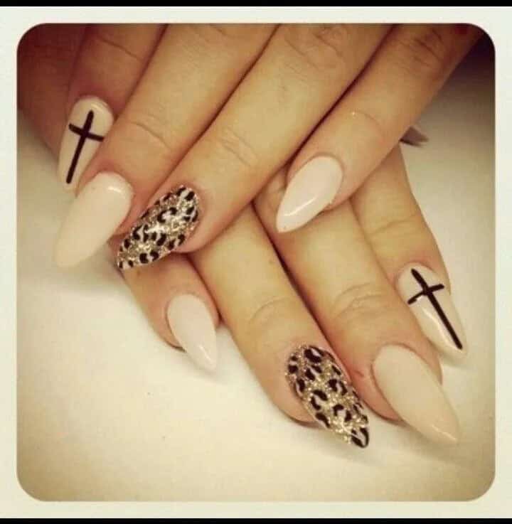 Mountain Peak Nail Shape