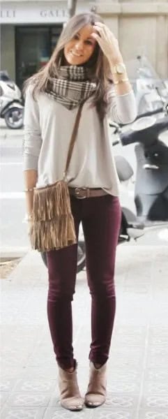 Light Grey Sweater with Skinny Jeans & Fringe Shoulder Bag