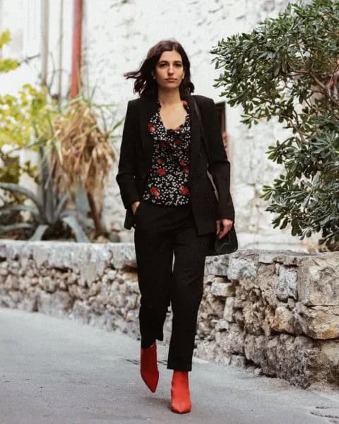 Black Blazer with Printed Scoop Neck Fitted Top & Brown Ankle Pull On Boots