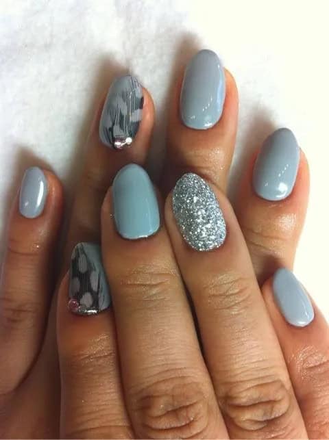 Rounded Nail Shape