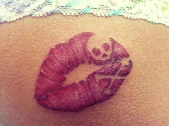 LIPS SKULL TATTOOS