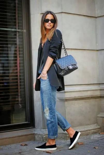 Black Oversized Blazer with Grey Scoop Neck T Shirt & Cuffed Jeans