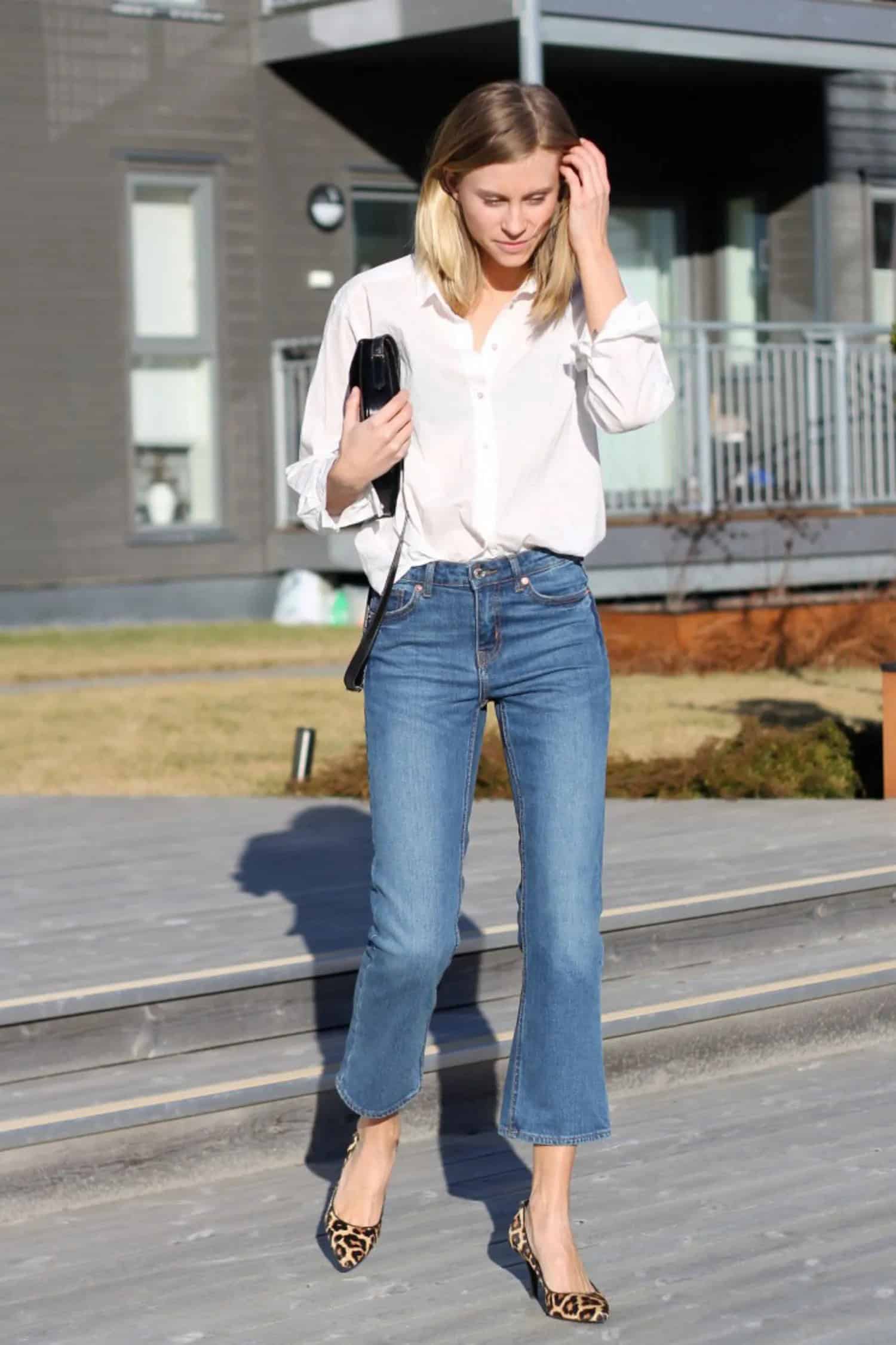 White Blouse with Flare Capri Jeans