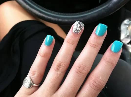 The Basic: Short Acrylic Nail Designs