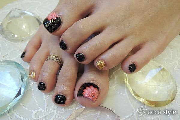 Flower nail designs for toes