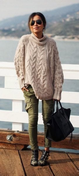 Pale Pink Cable Knit Oversized Sweater with Green Skinny Cargo Jeans