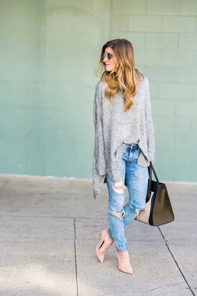 Heather Grey Oversized Sweater with Boyfriend Jeans & Blush Pink Heels